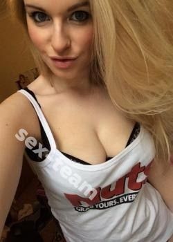 Аня